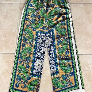 XS Zara Blue and Green Patterned Pants